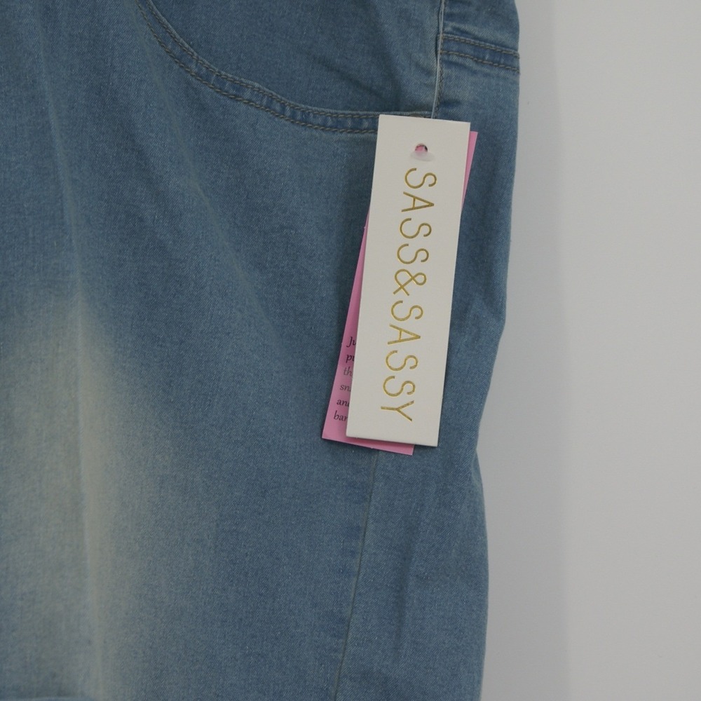 Sass & Sassy Maternity Denim Shorts Light Wash Blue Belly Panel Plus Size 3X NWT - Picture 10 of 13